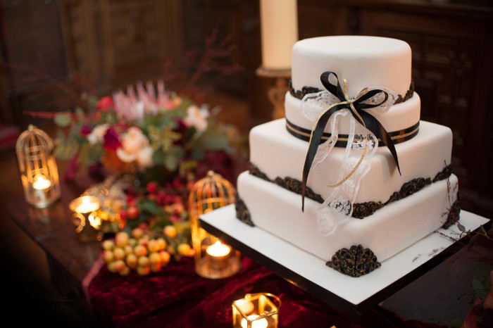 Gothic Style Wedding Cake image