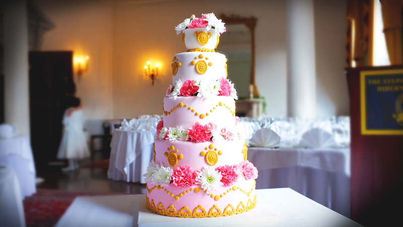 Modern-Classic-Wedding-Cake
